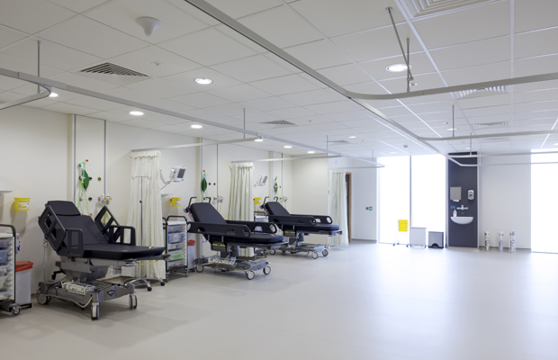 Circle Hospital - Image 1