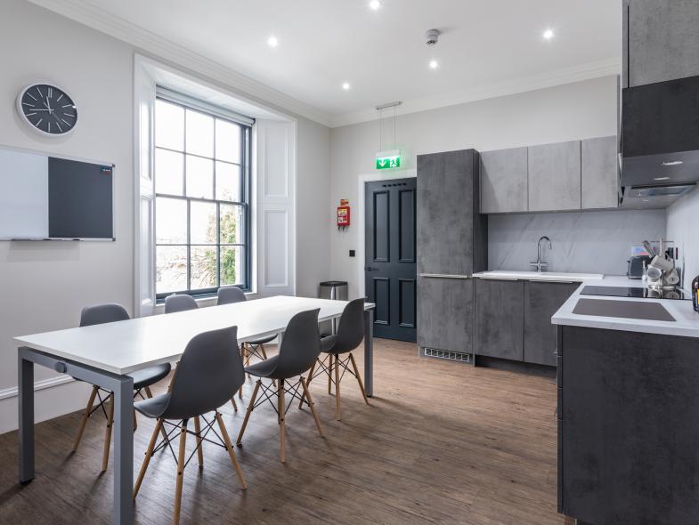 Jon Frullani - Image 9