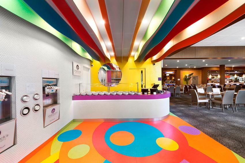 Uncle Buck's Ice Creamery - Image 1