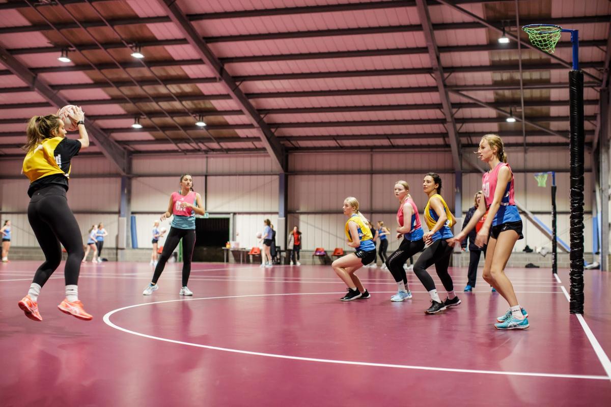 Les Ormes Sport Centre - 1