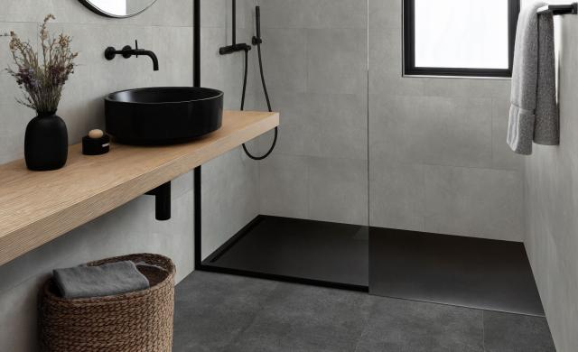 bloom uni dark concrete clear